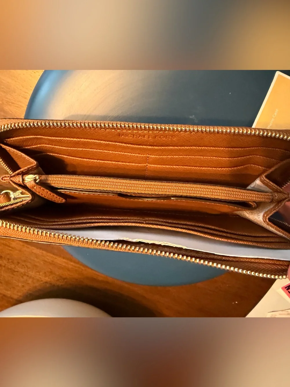 MICHAEL KORS Jet Set Travel Large Leather Continental Wallet